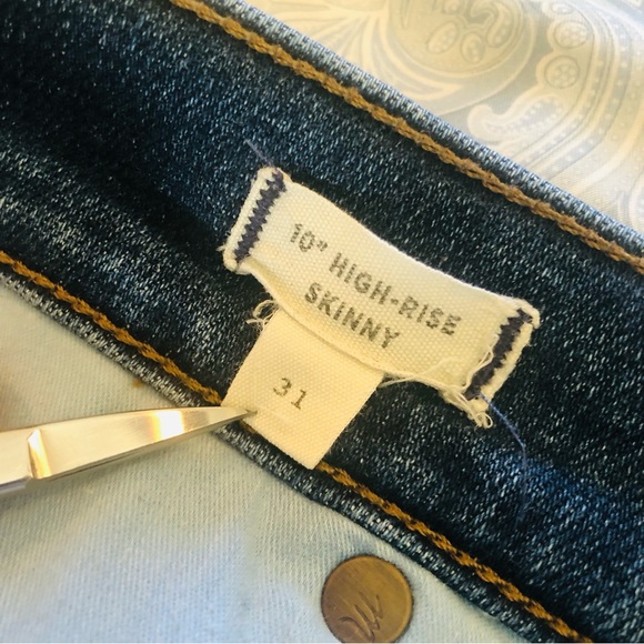 Madewell | 10” High Rise Skinny - Picture 5 of 9